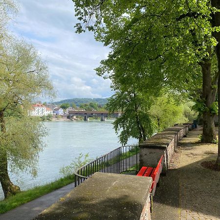 Neu Deluxe Suite Muensterblick, Maisonette, Kingsize Bett, Kueche, Netflix, Aussicht, E-Kamin Bad Sackingen Exterior photo